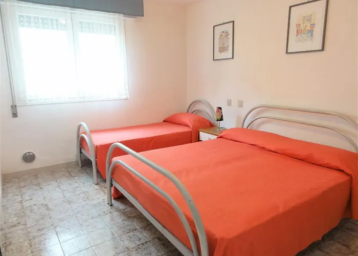 Near The * Бібіоне